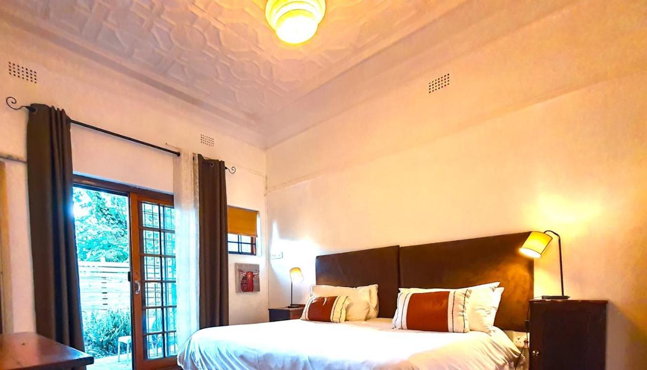 The Melville Quarters Johannesburg Bagian luar foto